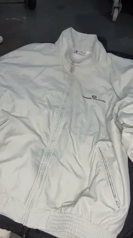 19pc branded/non branded jacket mix