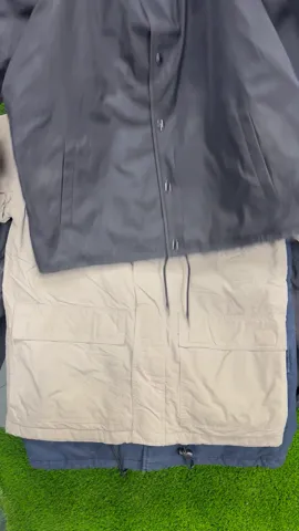 Authentic Carhartt Jackets - 50 Pieces