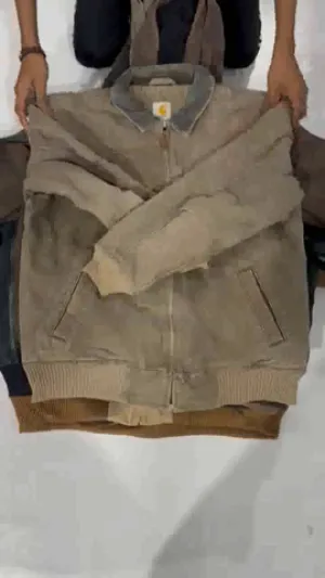Carhatt jackets - 15 pieces