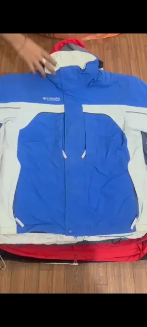 Columbia Jackets 26 Pcs