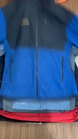Columbia Jackets 26 Pcs