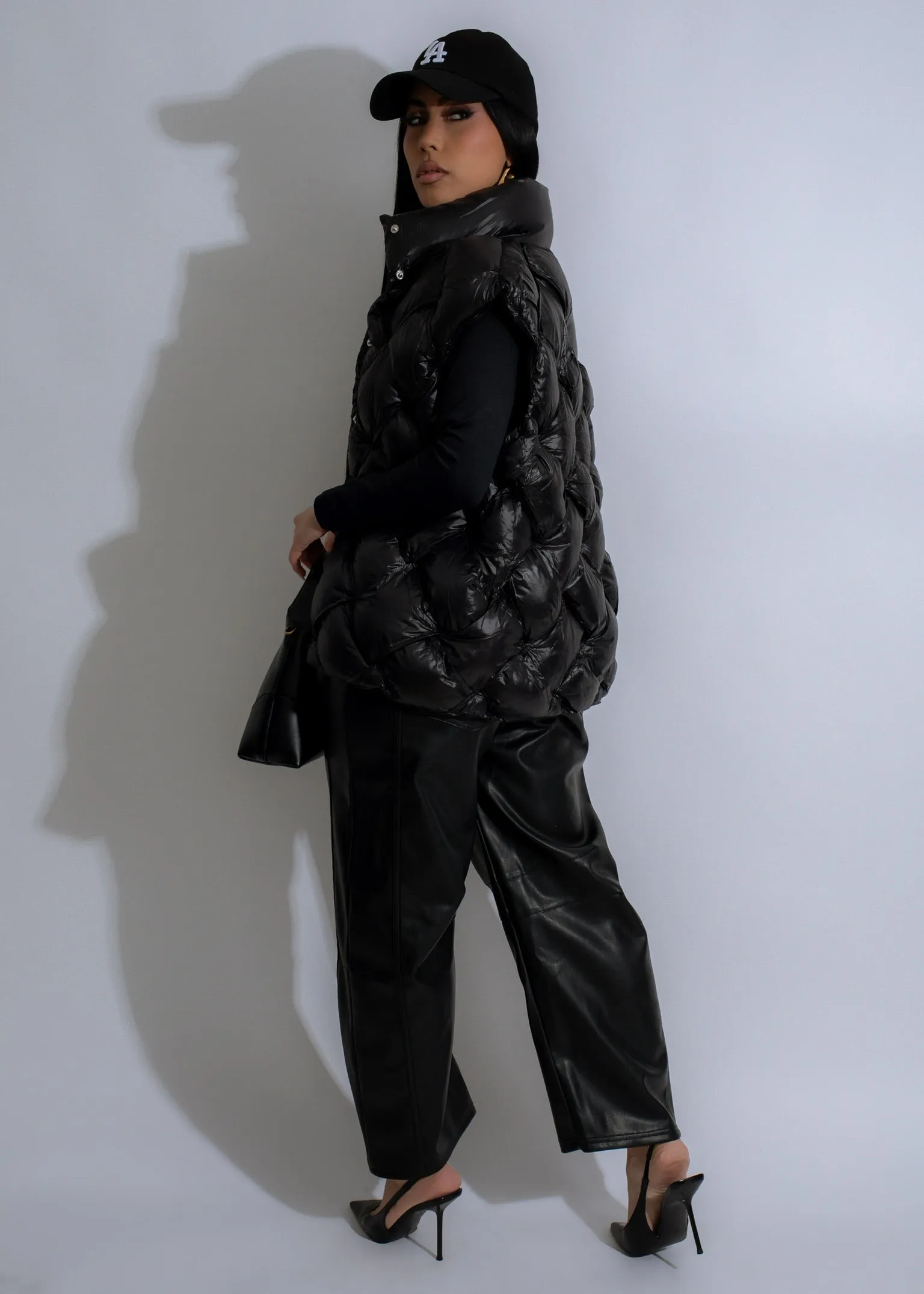 Emerald Cloud Vest Black